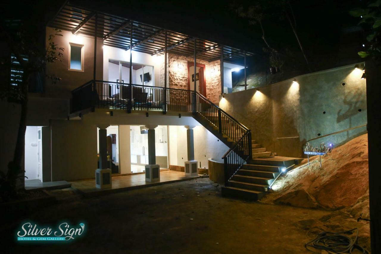Silver Sign Hotel Katugastota 外观 照片